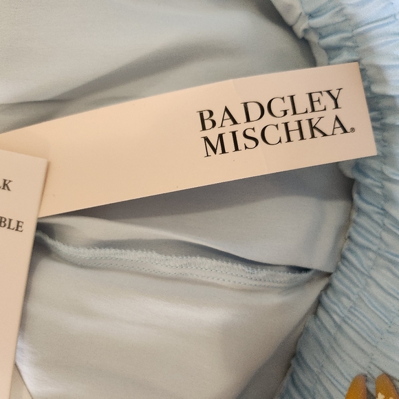 Badgely Mischka Wide Leg Silk Pant - Picture 7 of 8